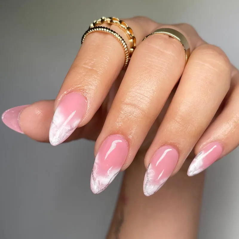 Pink ombré almond nails